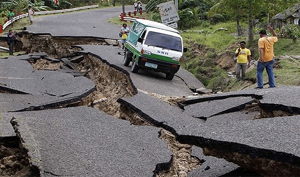 25. Dünya'da 25 deprem oluyor