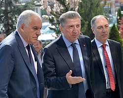 Ak Parti Toplantısında Telefona Yasağı