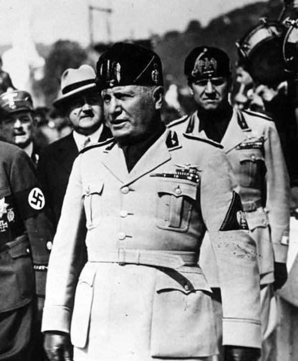1945 - Benito Mussolini