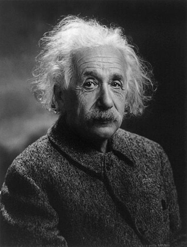1955 - Albert Einstein öldü.