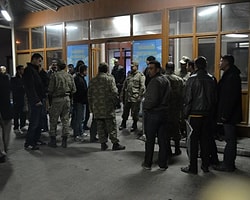 Askeri birlikte patlama: 17 yaralı