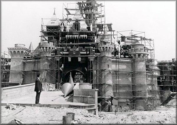 3. Disneyland’ın inşaatı