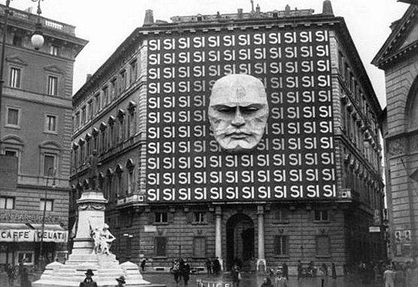 28. Benito Mussolini ve Ulusal Faşist Parti’nin Roma’daki genel merkezi, 1930