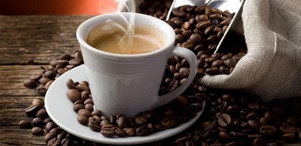 3. Kahve karaciğeriniz için çok yararlı
