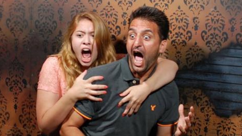 Korkudan Kendini Kaybetmiş 23 Şaka Mağduru