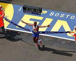 Boston Maratonu'nu Kazanan Belli Oldu