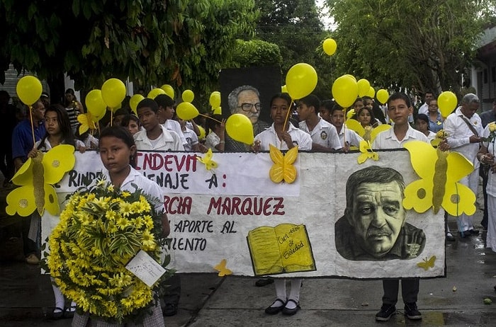 Márquez Son Yolculuğuna Sarı Güller ve Kelebeklerle Uğurlandı