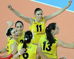 Vakıfbank Finale Yükseldi: 3-2