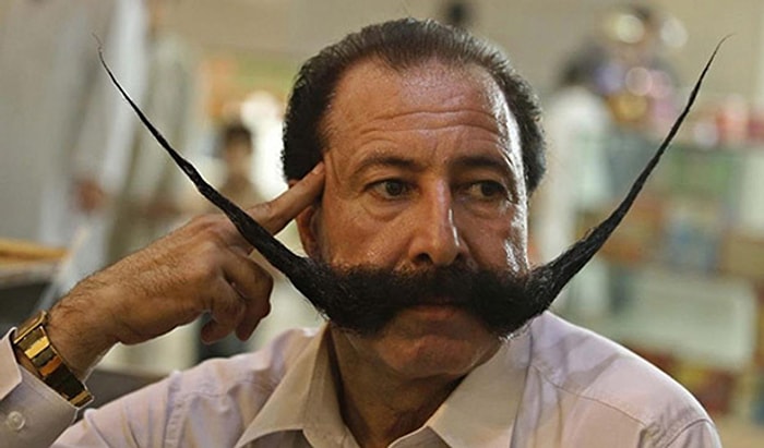 Bıyığıyla Sanat Yaratan 27 İlginç İnsan