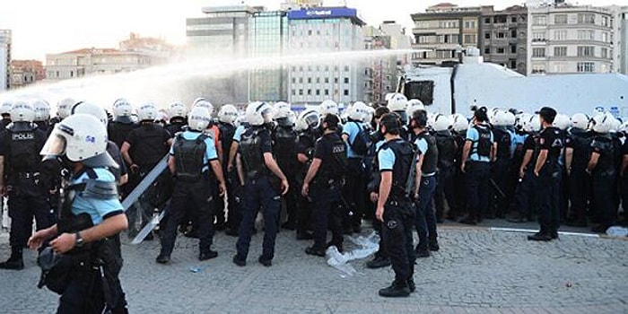 Taksim'de 1 Mayıs Hazırlığı: 50 TOMA, 39 Bin Polis