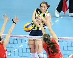 Vakıfbank, Fenerbahçe'ye Set Vermedi