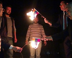 Ermenistan Bayrağı Diye Kolombiya Bayrağı Yaktılar