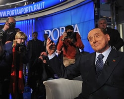 Berlusconi'den Yeni Nazi Gafı
