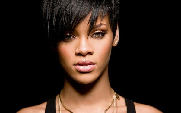1. Rihanna (Robyn Rihanna Fenty)