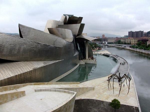 1. Guggenheim Müzesi – Bilbao, İspanya