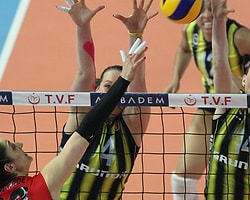 Vakıfbank Final Serisini 2-0'a Getirdi