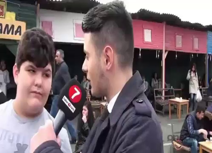 Soru Zor Gelince Anında Memleketini Değiştiren Çocuk
