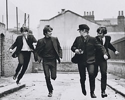A Hard Day's Night Geri Dönüyor