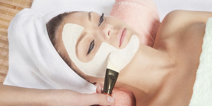 Sivilceli Ciltler İçin Doğal Maske