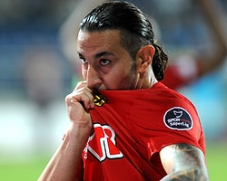 Necati Ateş İlk 10'da