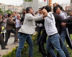 Deniz Gezmişİ Anma Yürüyüşü Yapanlara Saldırı