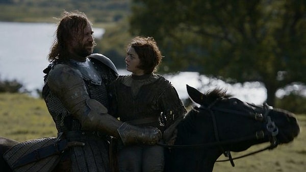 The Hound,Sansa ve Arya