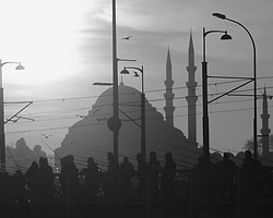 Tarihi Yarımada'da Arkeolog Yok, İnşaat Makinası Var