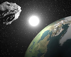 NASA: Göktaşı Dünyaya Teğet Geçti