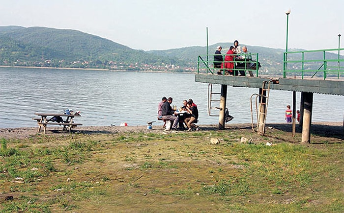 1 Aylık Yağmur da Sapanca'ya Kâr Etmedi