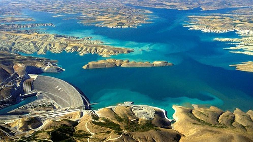 Atatürk Barajı'nda Su Seviyesi 2 Metre Düştü