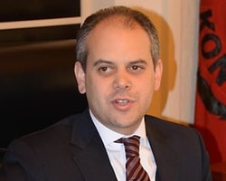 Bakan Kılıç, Galatasaray'ı Kutladı