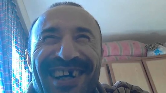 Dünyaya Bir Tiyatrocu Olarak Geldiğinin 16 Kanıtı