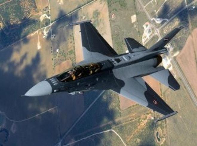 İlk Iraklı F-16 Uçuşunu Tamamladı.
