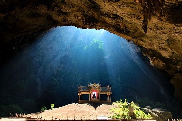 35. Phraya Nakhon Mağarası, Sam Roi Yot Ulusal Parkı, Pranburi, Tayland