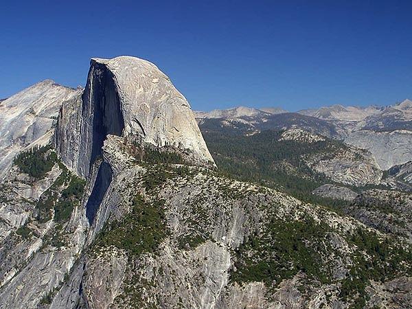 4. Yosemite Half Dome, ABD
