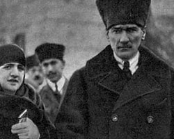 Latife Hanım'ın Boşanma Mektubu Satılacak