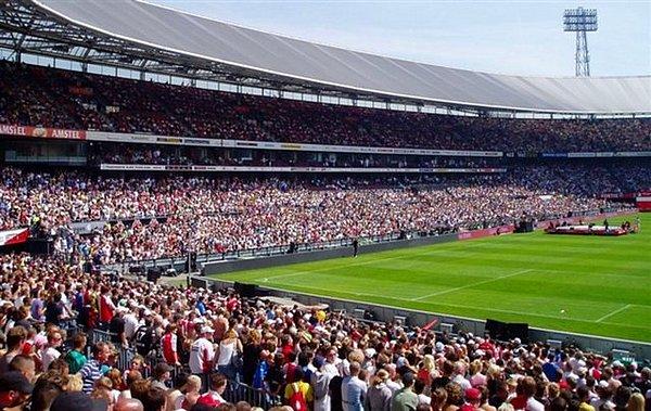19. Feyenoord Rotterdam