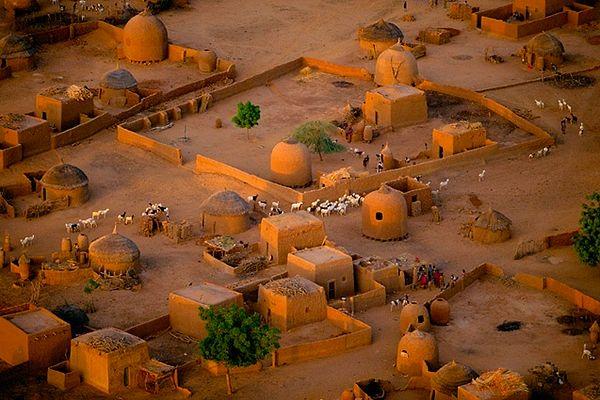 81. Tahoua Yakınlarındaki Bir Köy, Nijer