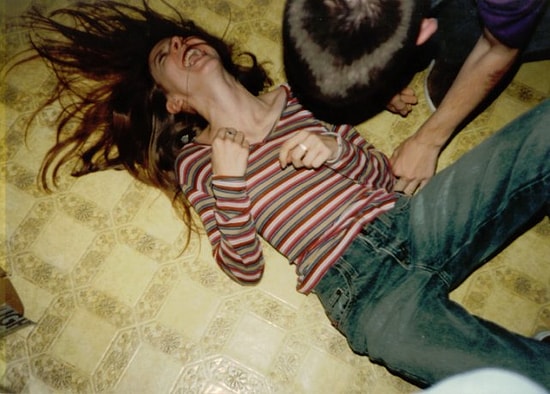 Kolay Gıdıklanan İnsanların Çok İyi Bildiği 12 An