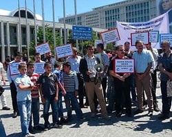 Taşeron İşçilerden İBB Önünde Protesto