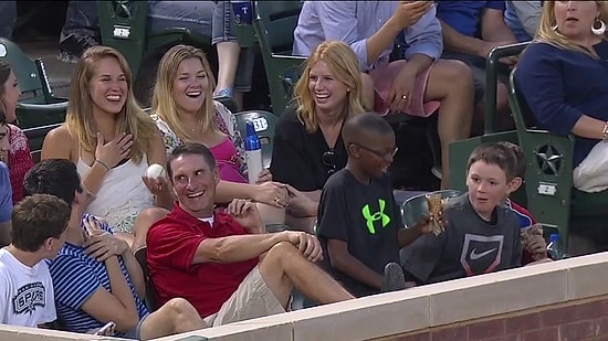 Bu Çocuk İleride Çok Genç Kızın Canını Yakacak... Ufaklığın Numarasına Bakın!