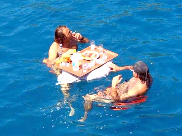 10. Yenik düşesin gelir ya nefsine