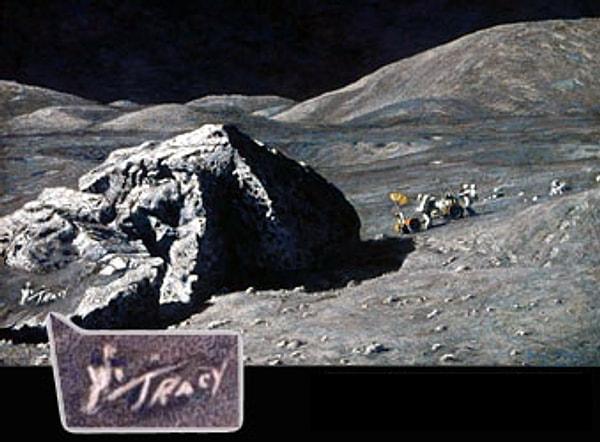 3. 1972'de Ay'a yaptığı seferde kızının adını bir kayaya yazan ve kayanın isminin Tracy Kayasına çevrilmesine önayak olan Astronot Al Bean
