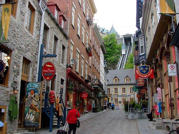 1. Eski Quebec Şehri - Kanada
