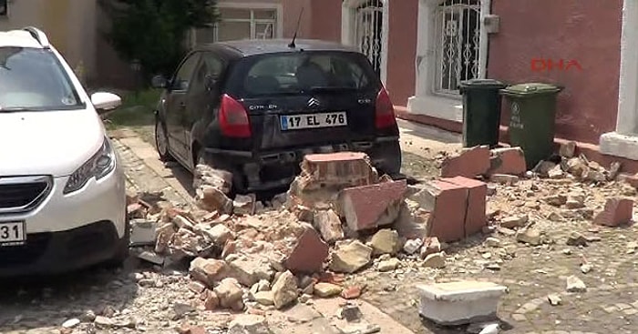 Gökçeada ve Çanakkale'de Binalarda Çatlaklar Var