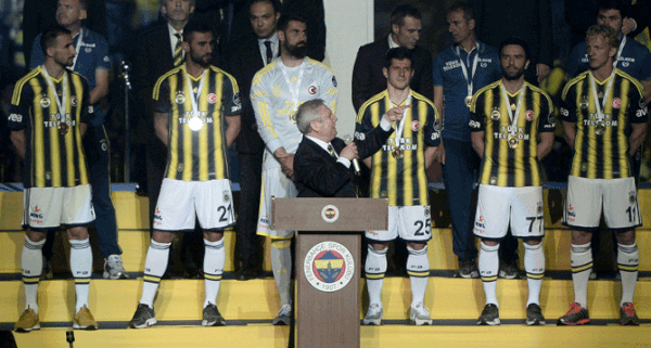 Genç Fenerbahçeliler'den Aziz Yıldırım Hakkında Suç Duyurusu