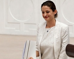 "AB Hükümet'e Değil, Hükümet AB'ye Engel Oluyor"
