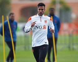 Van Persie: "En İyisi Hâlâ İspanya"
