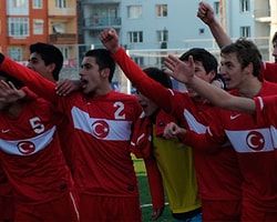 Millilerimiz Galip Geldi