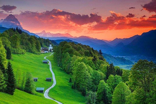 1. Garmisch-Partenkirchen, Bavyera, Almanya